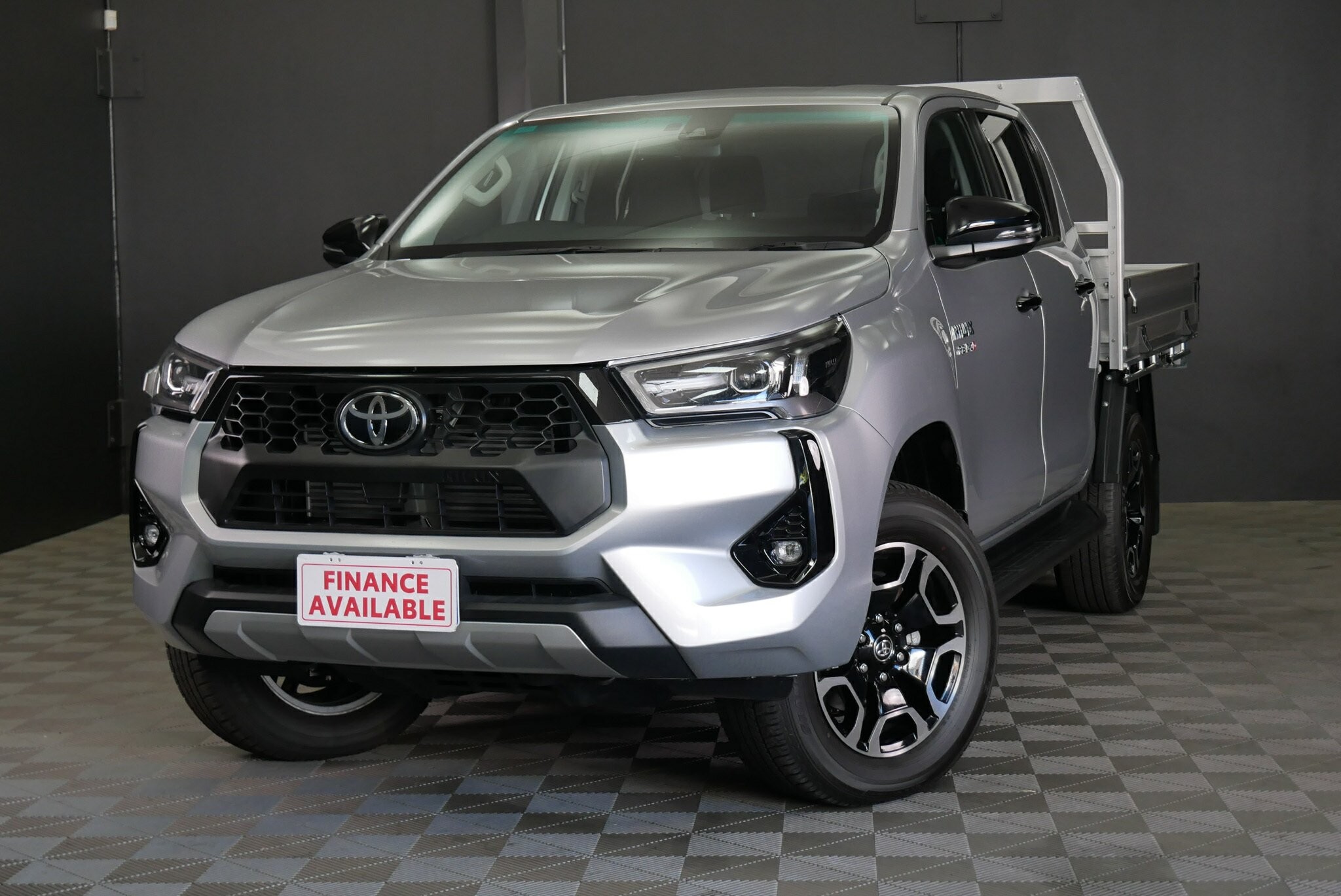 Toyota Hilux image 3