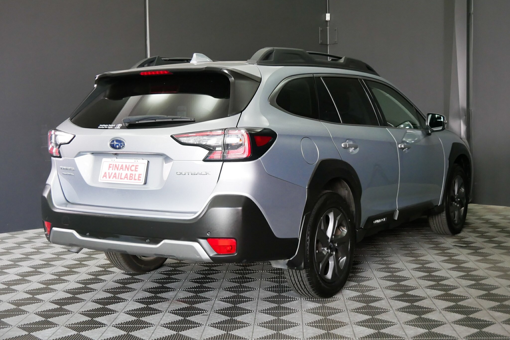 Subaru Outback image 4