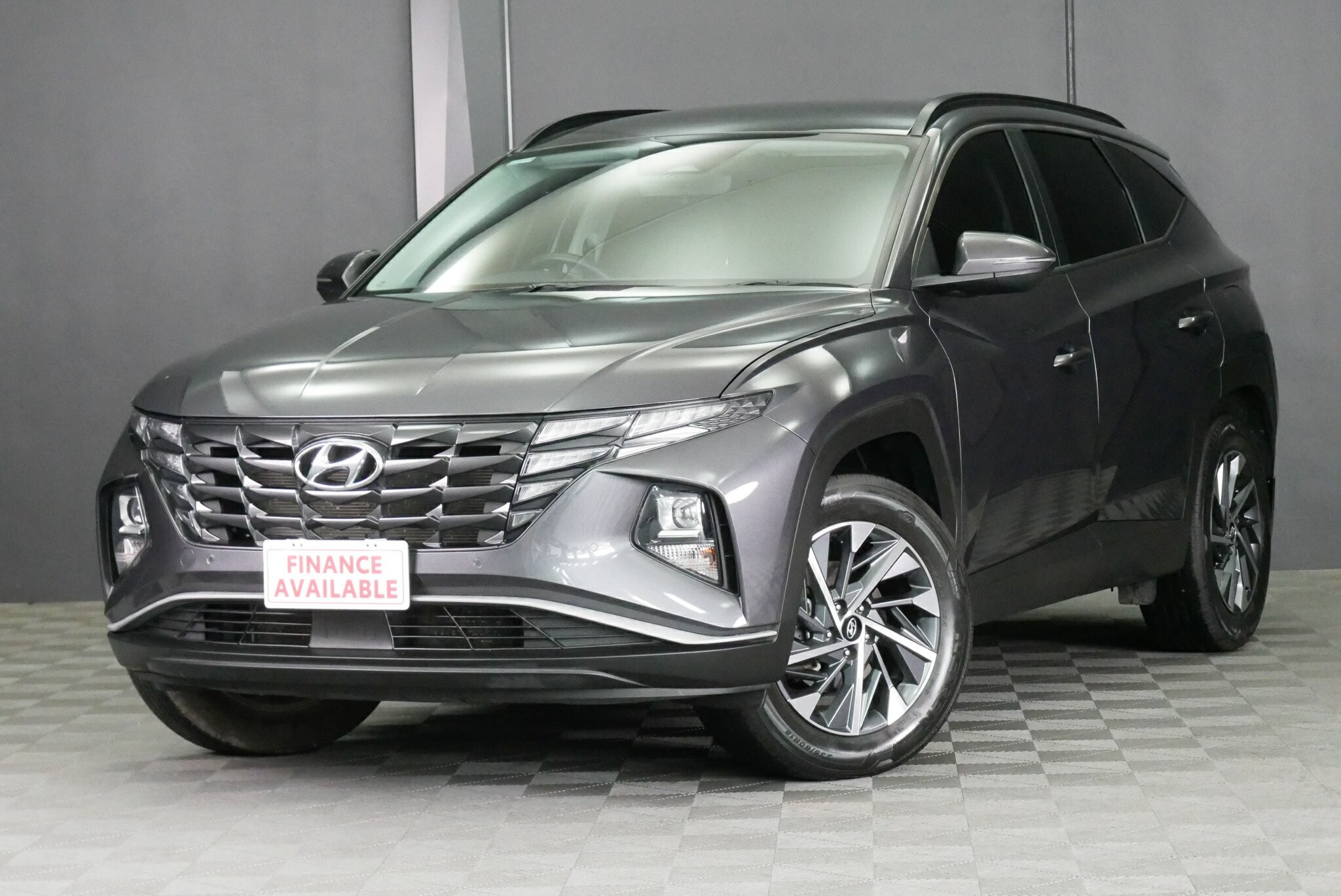 Hyundai Tucson image 3