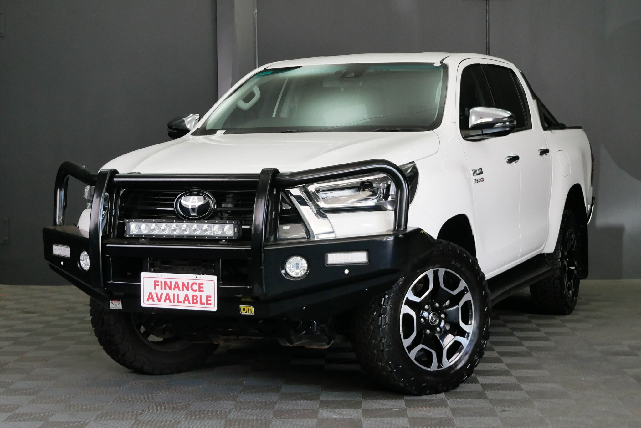 Toyota Hilux image 3