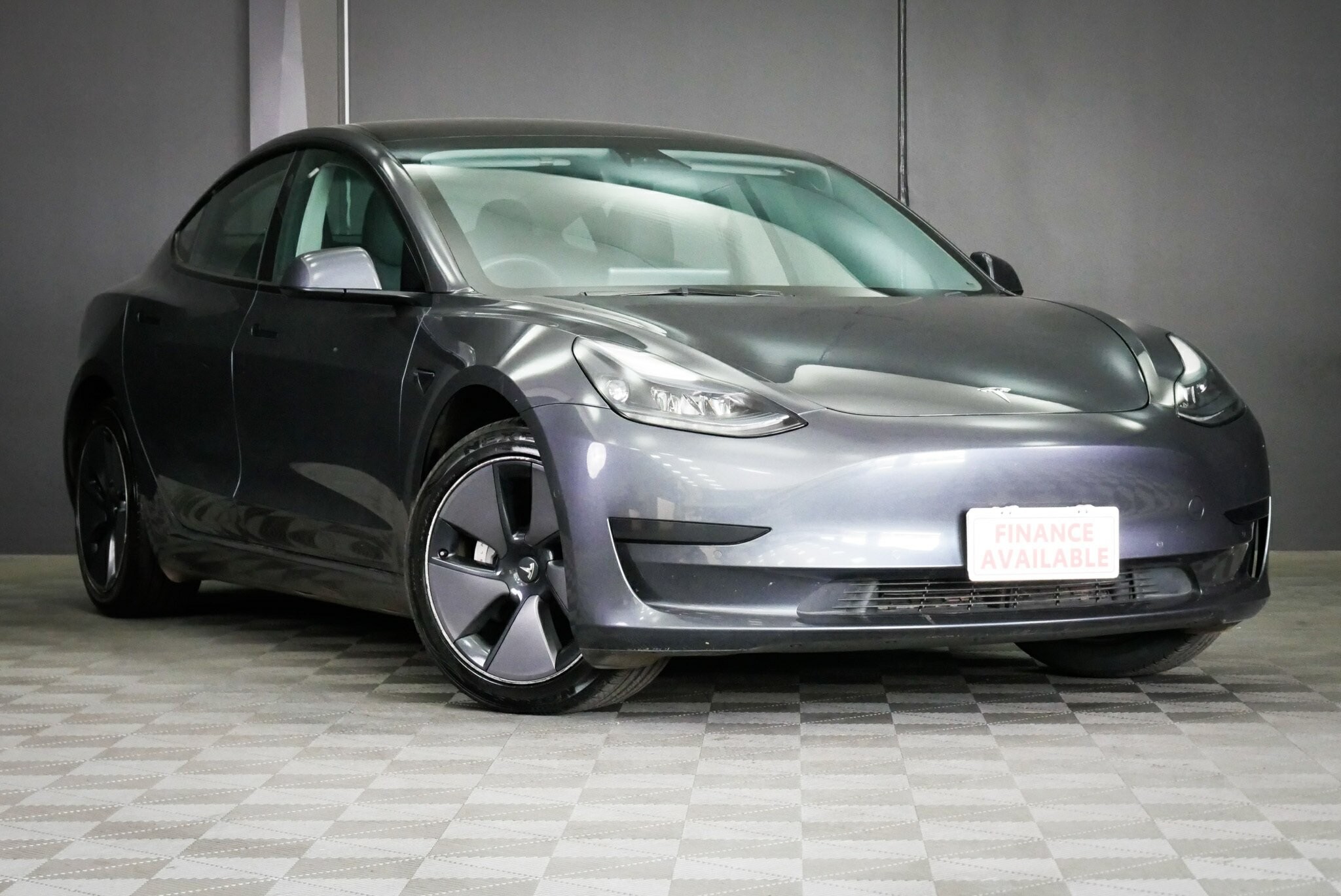 Tesla Model 3 image 1