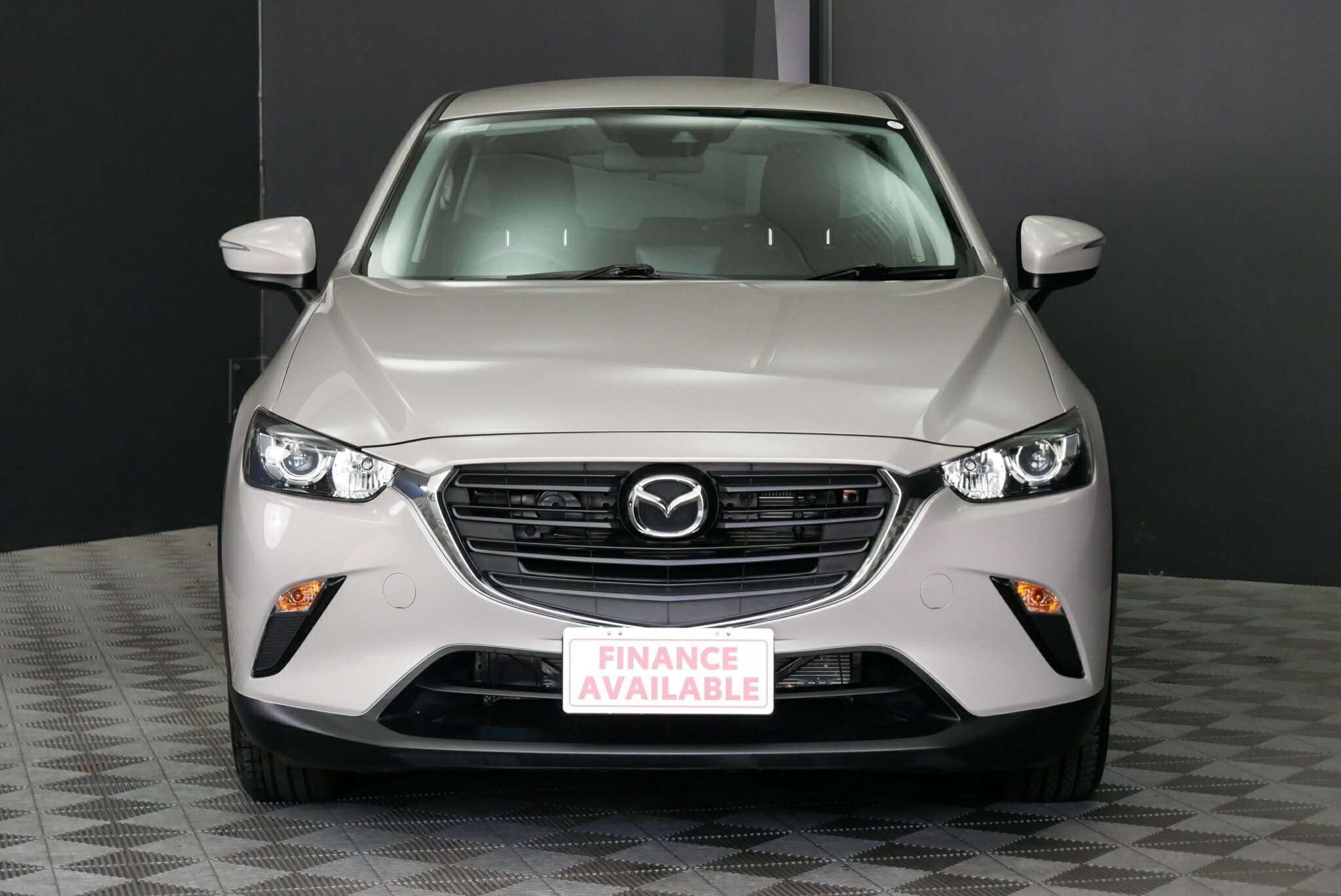 Mazda Cx-3 image 2