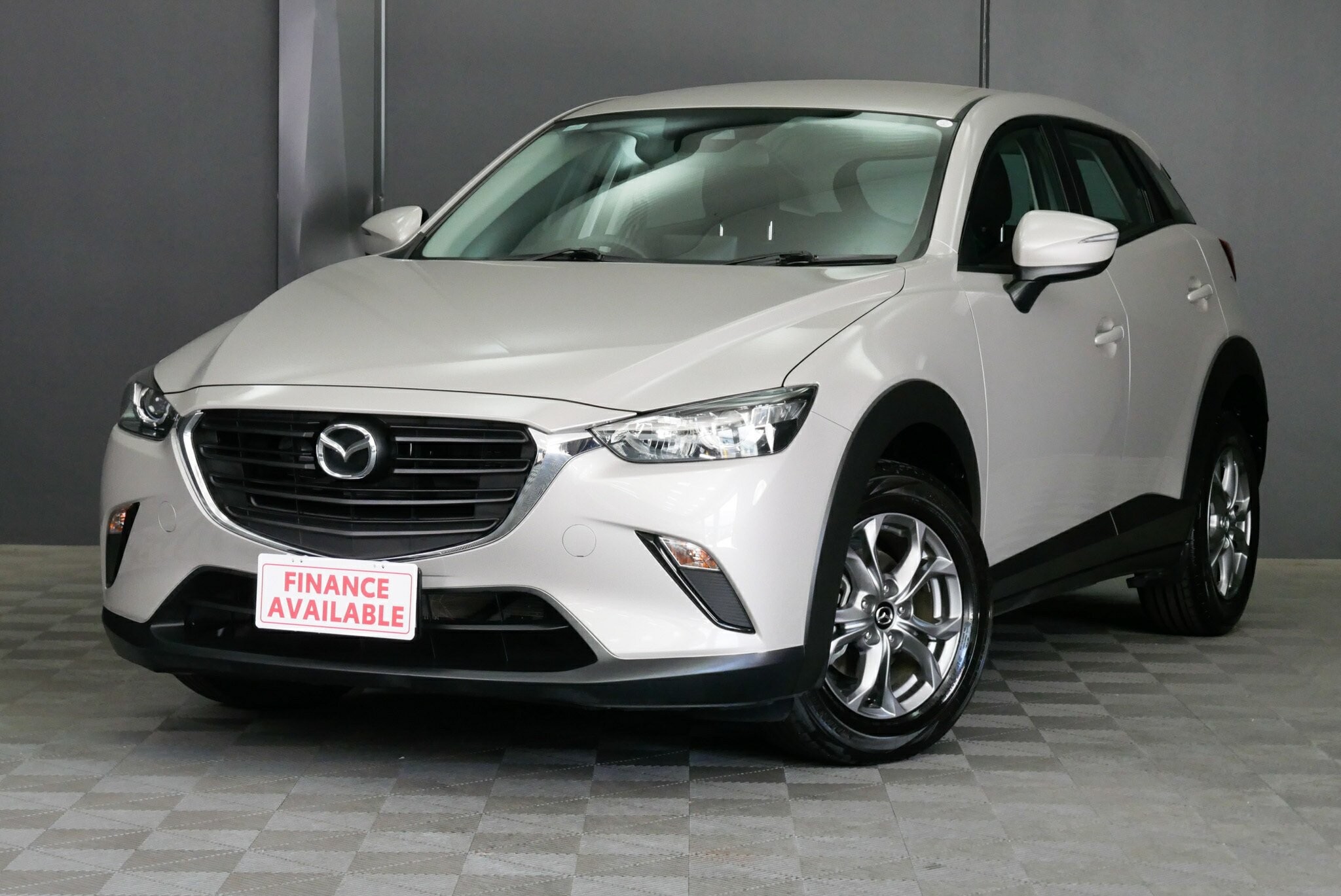 Mazda Cx-3 image 3