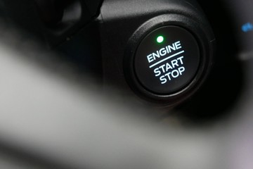 https://vehicle-cdn.autoleague.cloud/30640_U110188_19.jpg