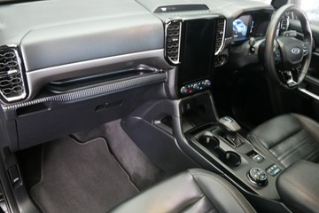 https://vehicle-cdn.autoleague.cloud/30640_U110188_20.jpg