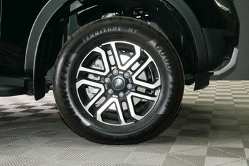 https://vehicle-cdn.autoleague.cloud/30640_U110188_7.jpg