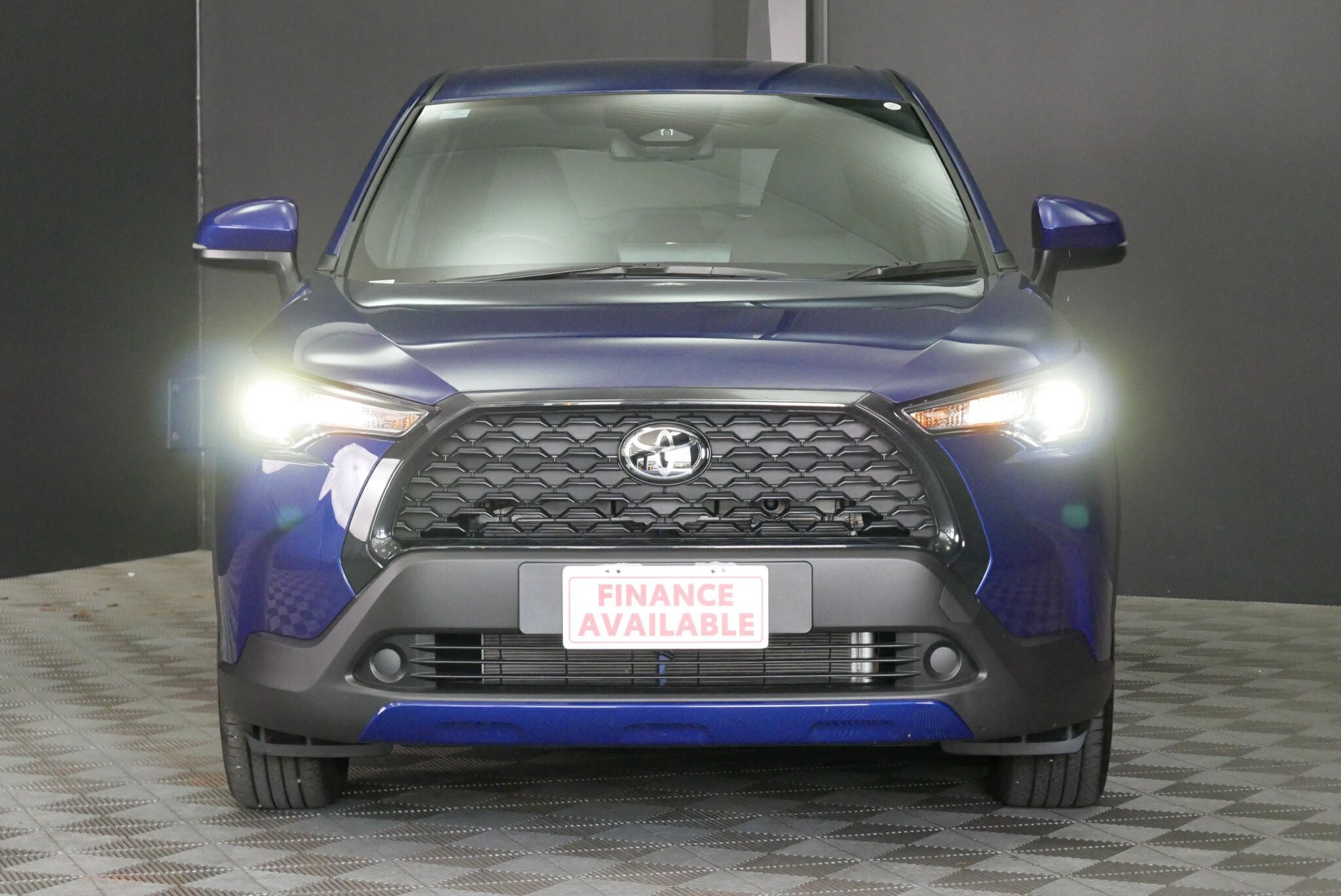 Toyota Corolla Cross image 2