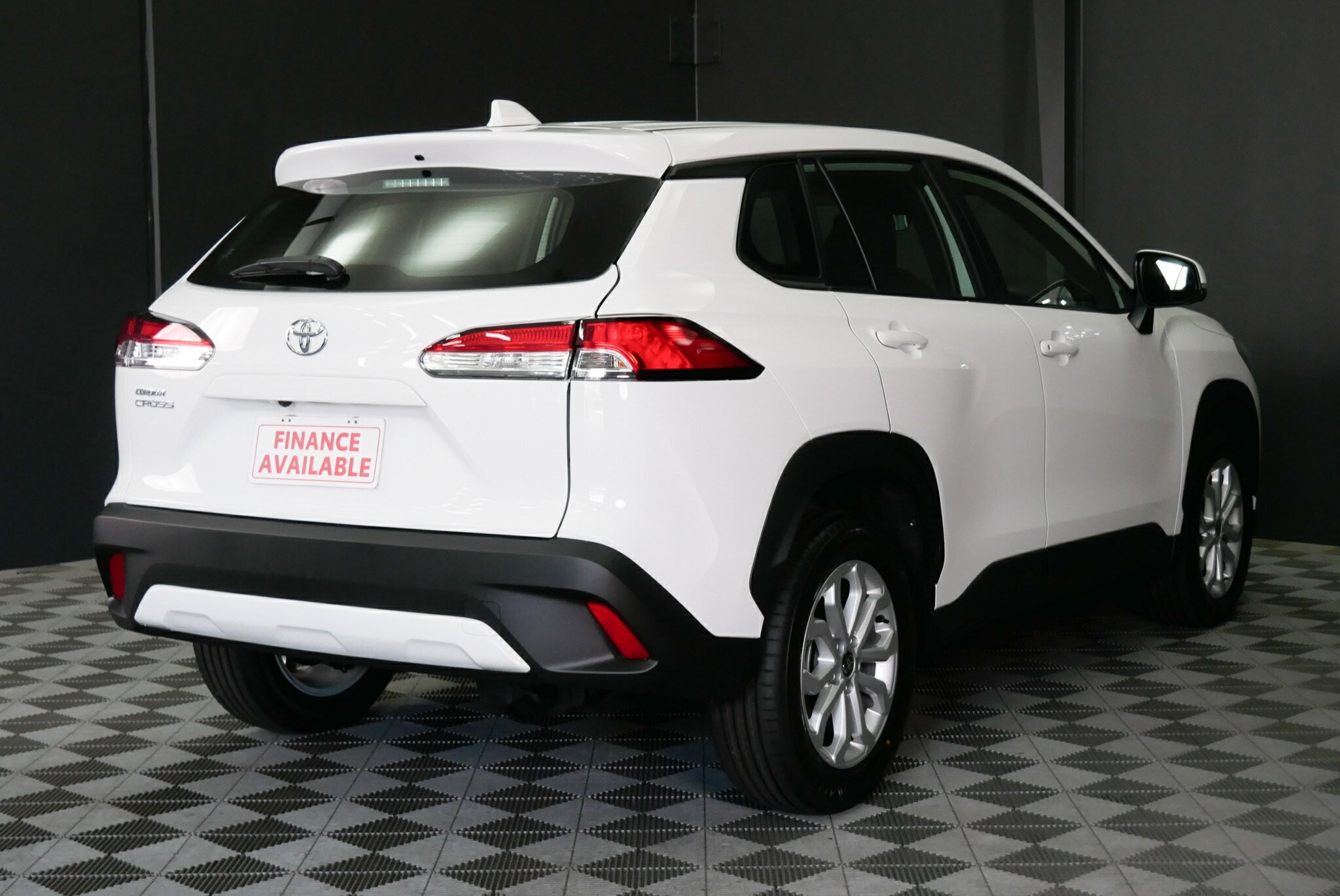 Toyota Corolla Cross image 4