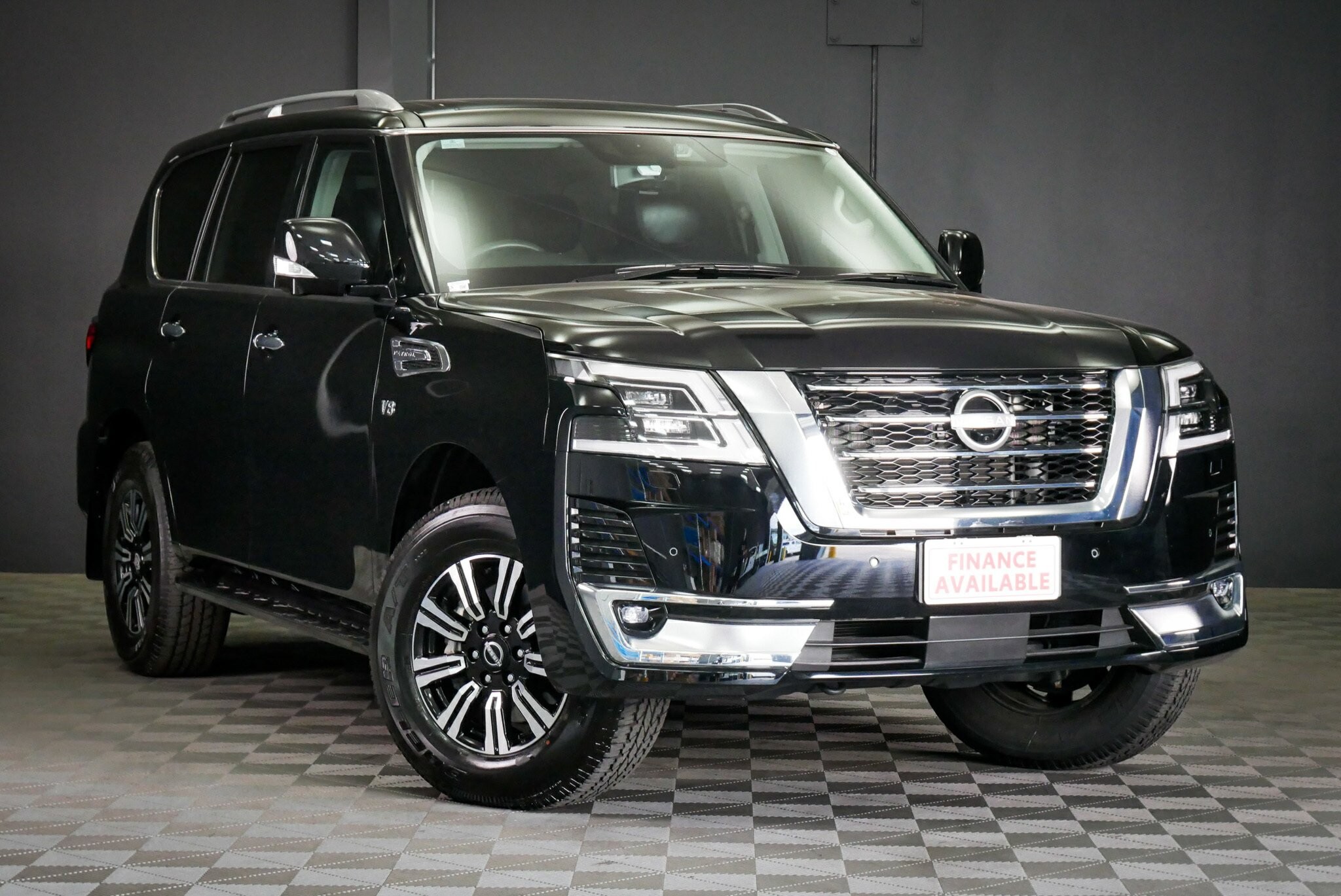 Nissan Patrol image 1