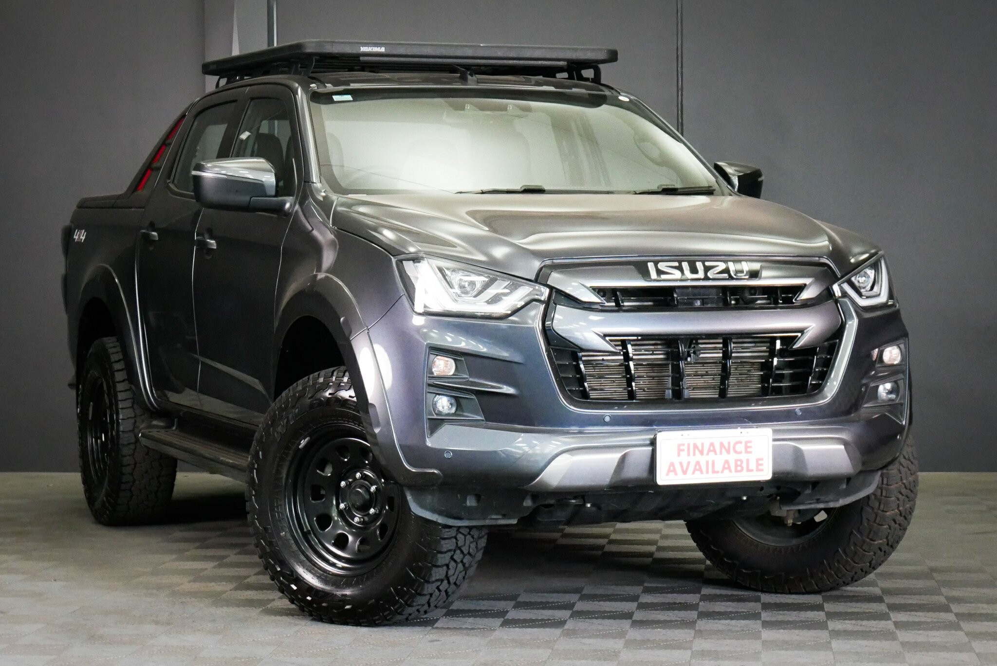 Isuzu D-max image 1
