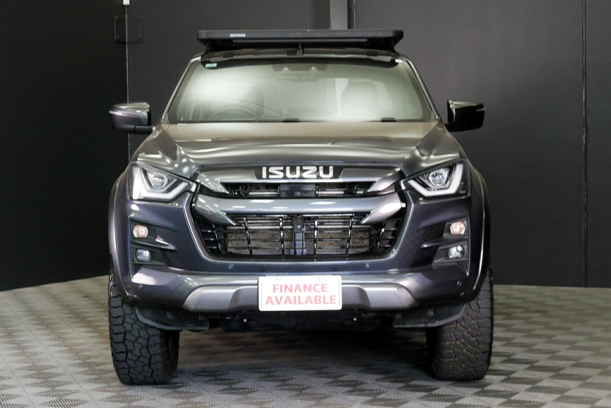 Isuzu D-max image 2