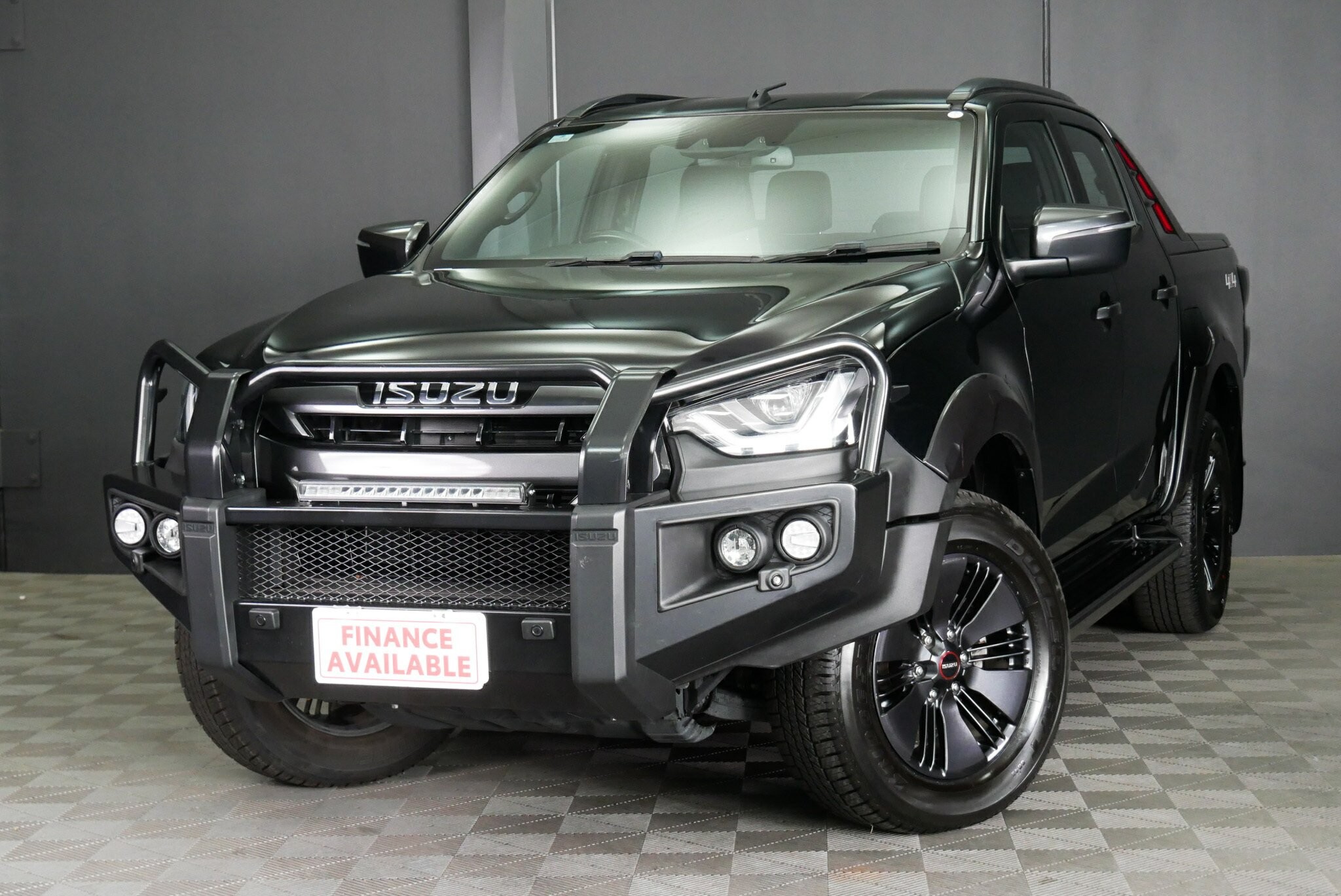 Isuzu D-max image 3