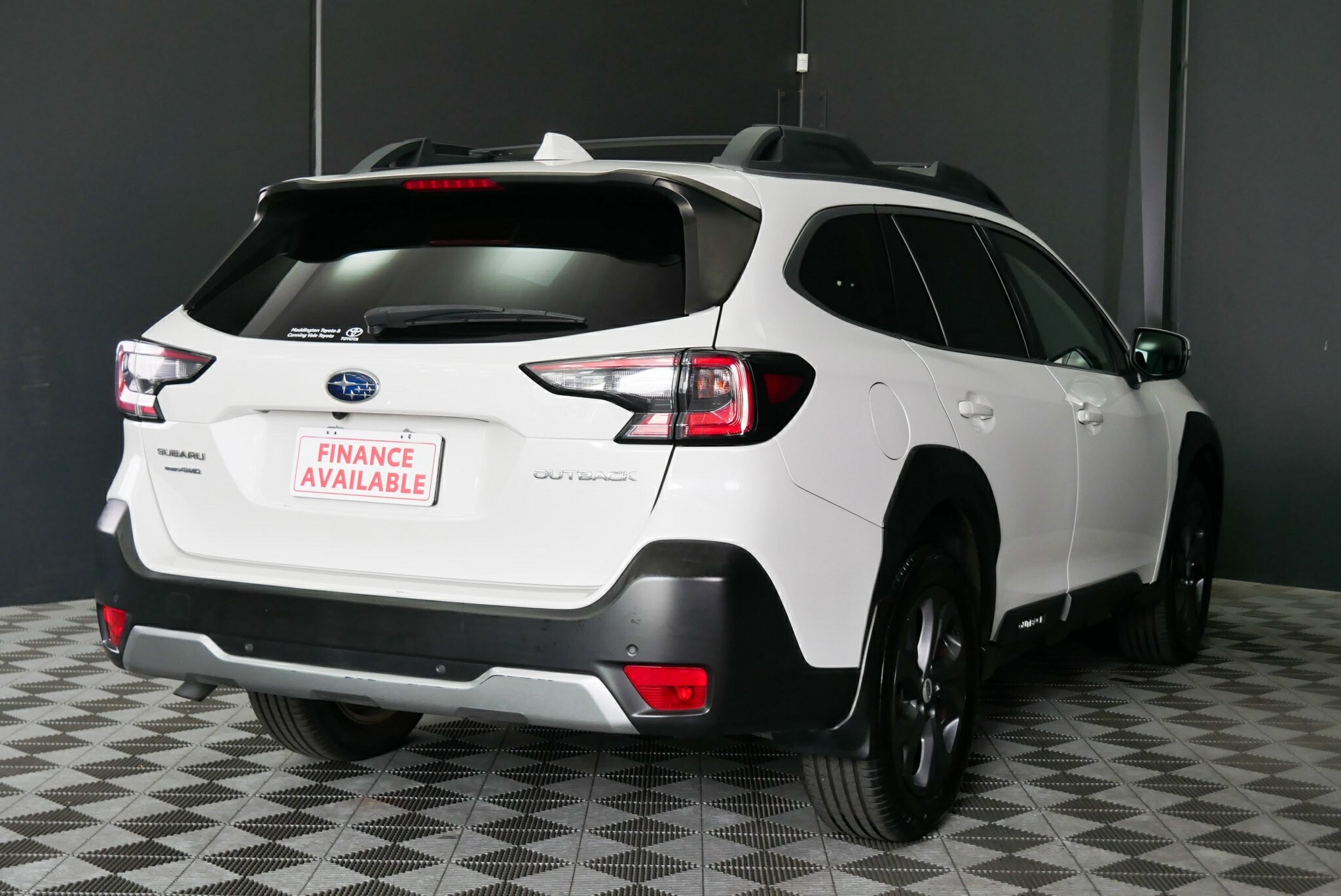 Subaru Outback image 4