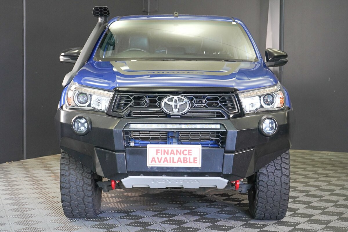 Toyota Hilux image 3