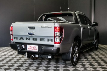 https://vehicle-cdn.autoleague.cloud/30640_U110445_4.jpg