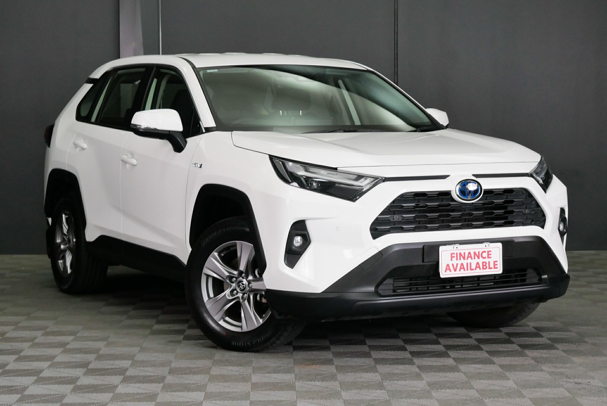 Toyota Rav4 image 1