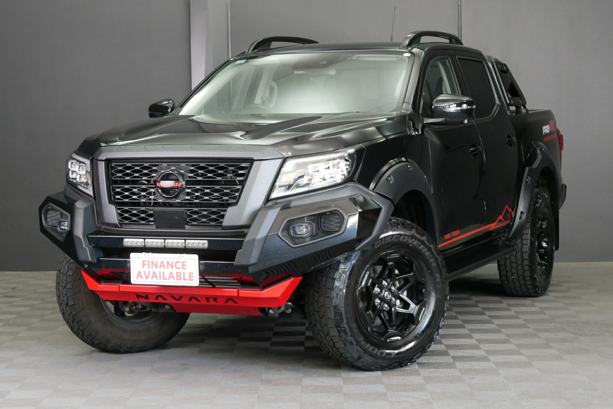 Nissan Navara image 3