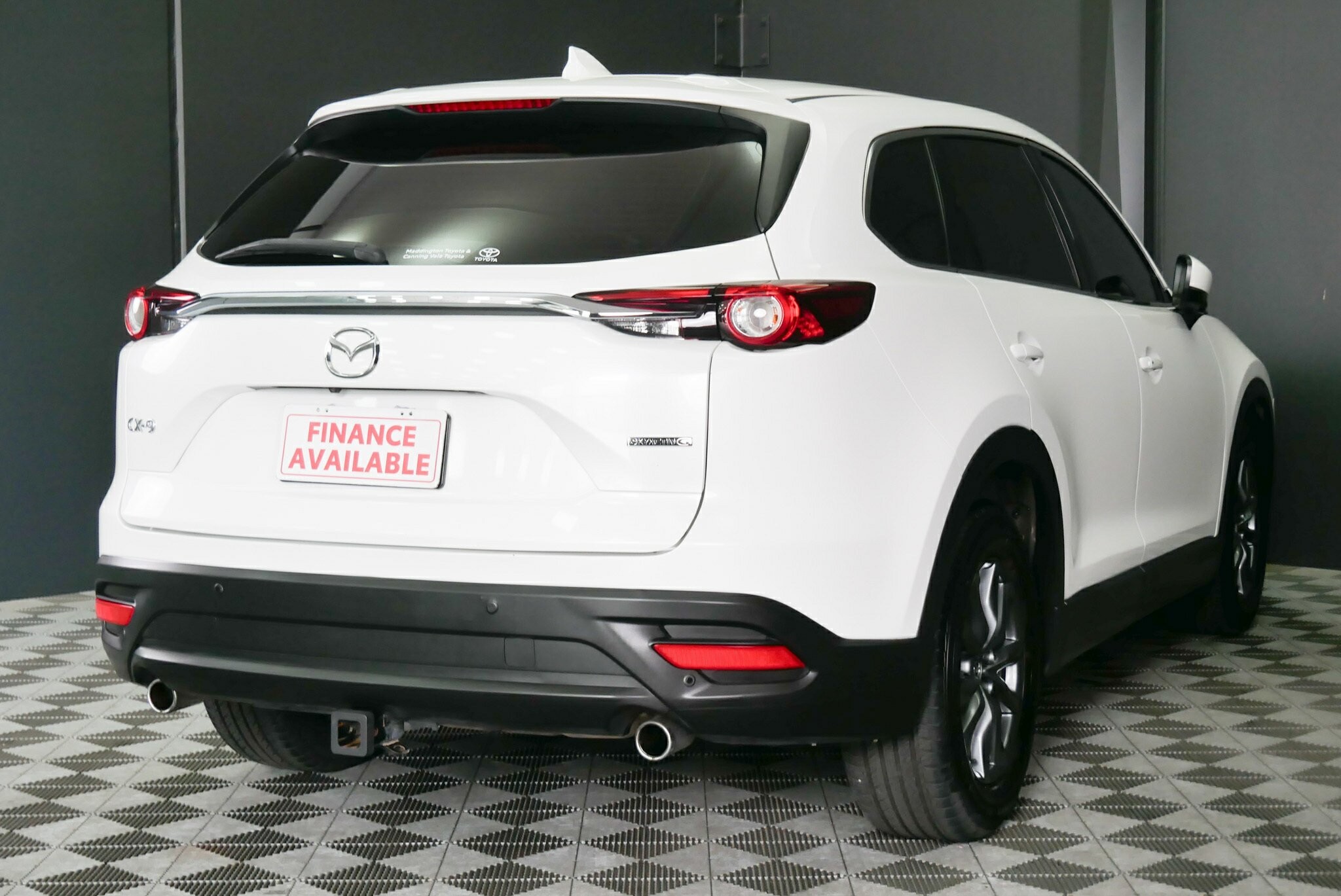 Mazda Cx-9 image 4