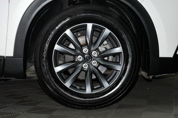 https://vehicle-cdn.autoleague.cloud/30640_U110487_7.jpg