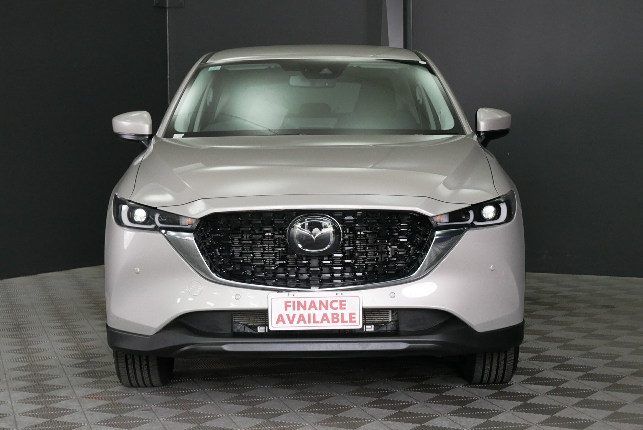 Mazda Cx-5 image 2