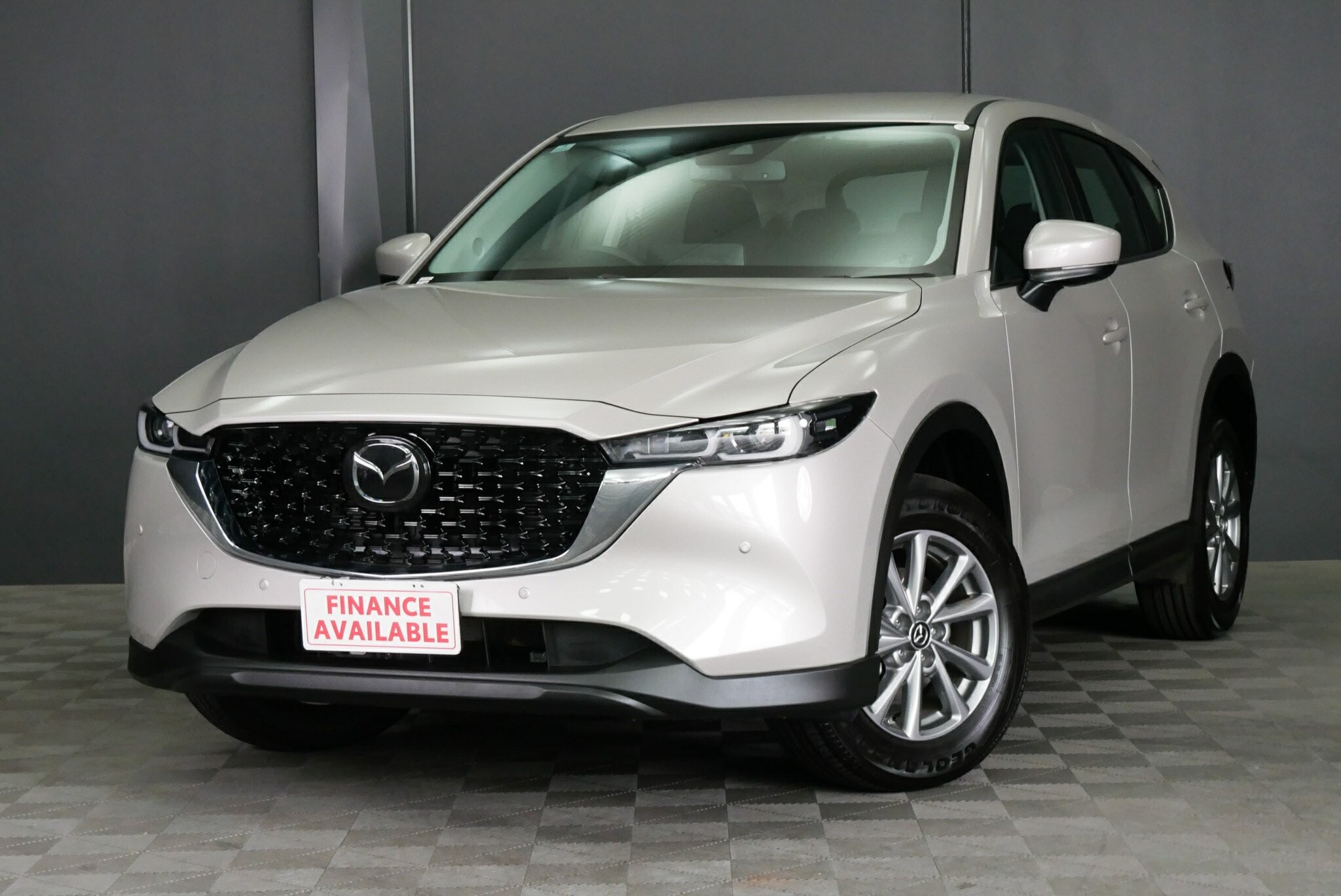 Mazda Cx-5 image 3
