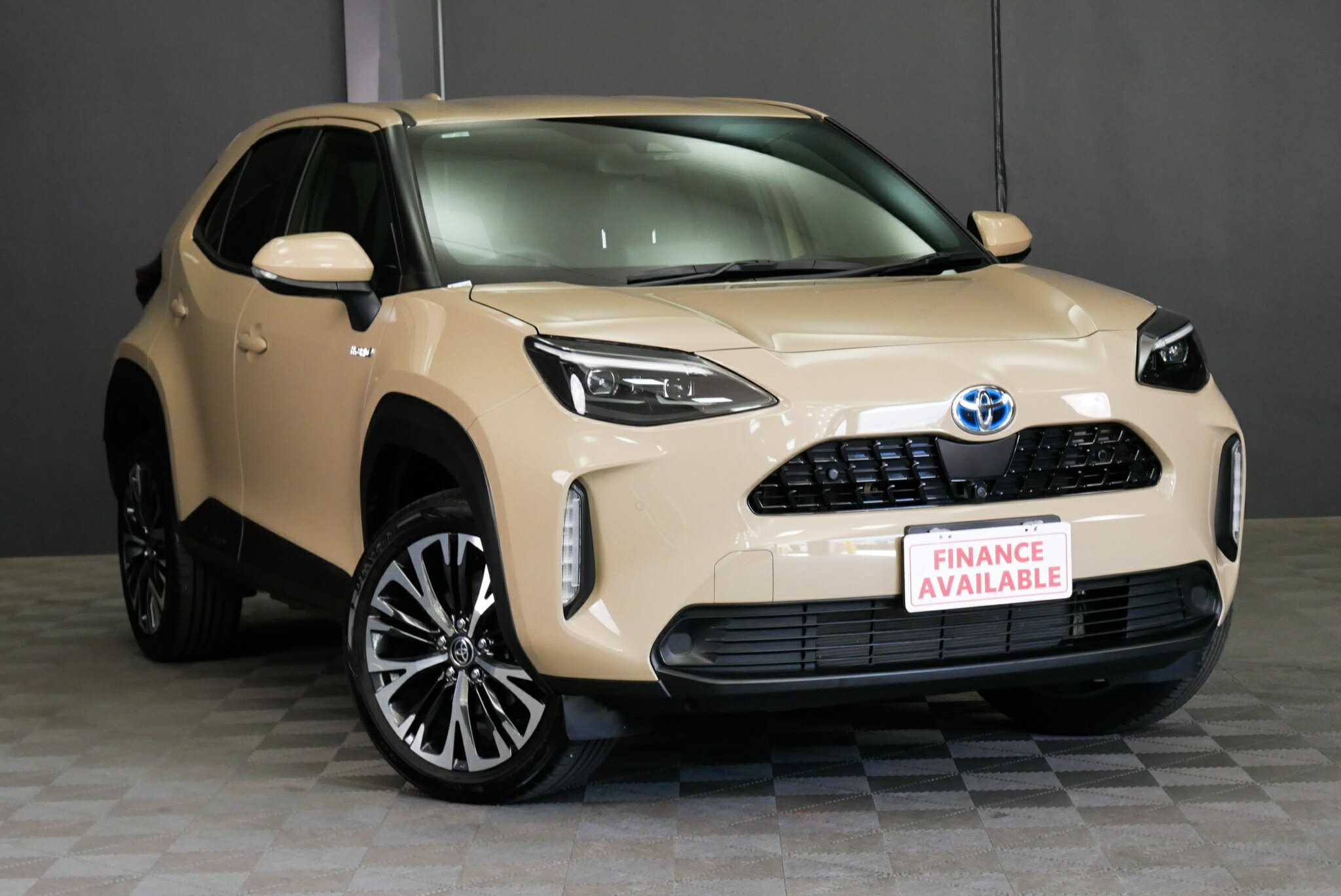 Toyota Yaris Cross image 1