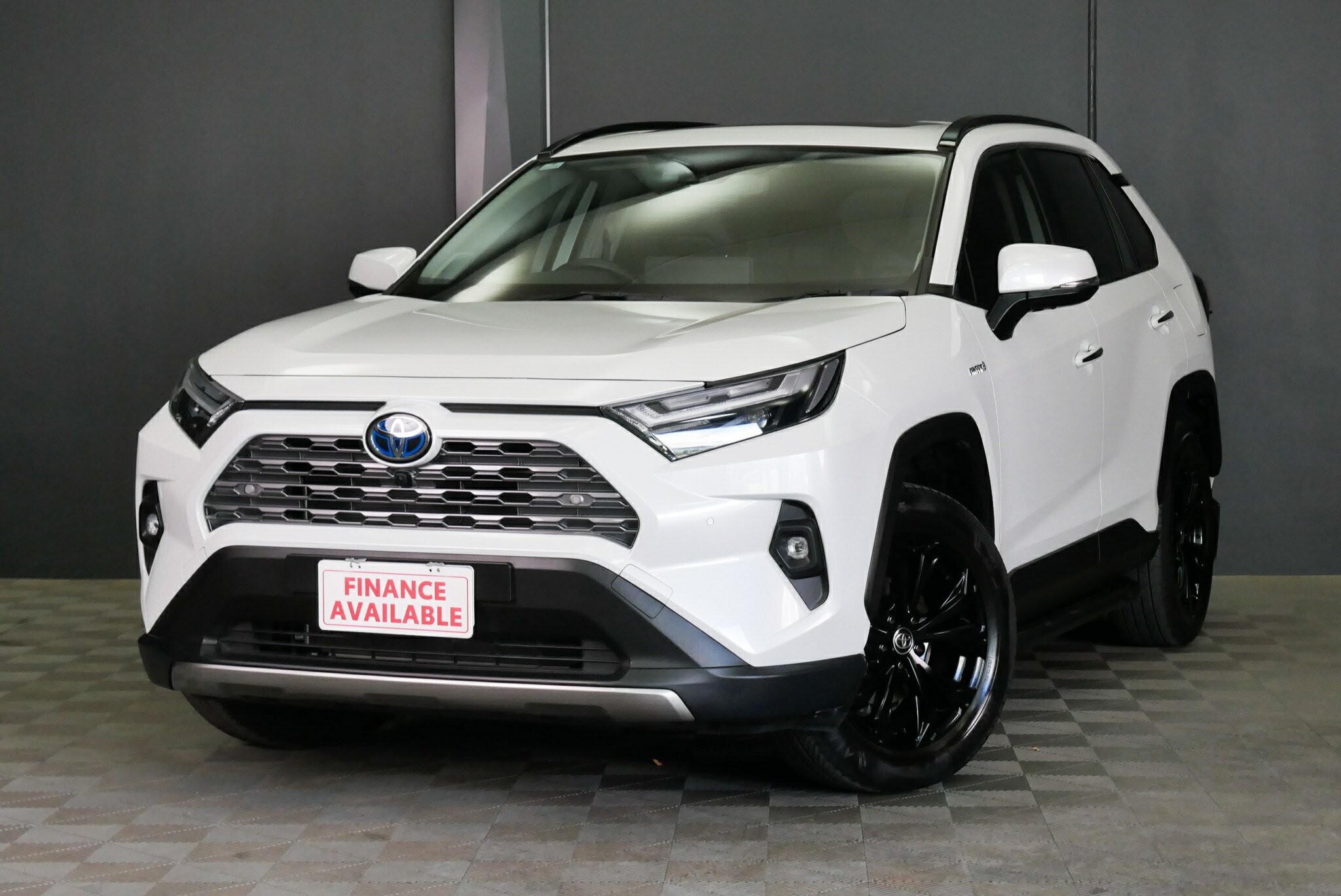 Toyota Rav4 image 3