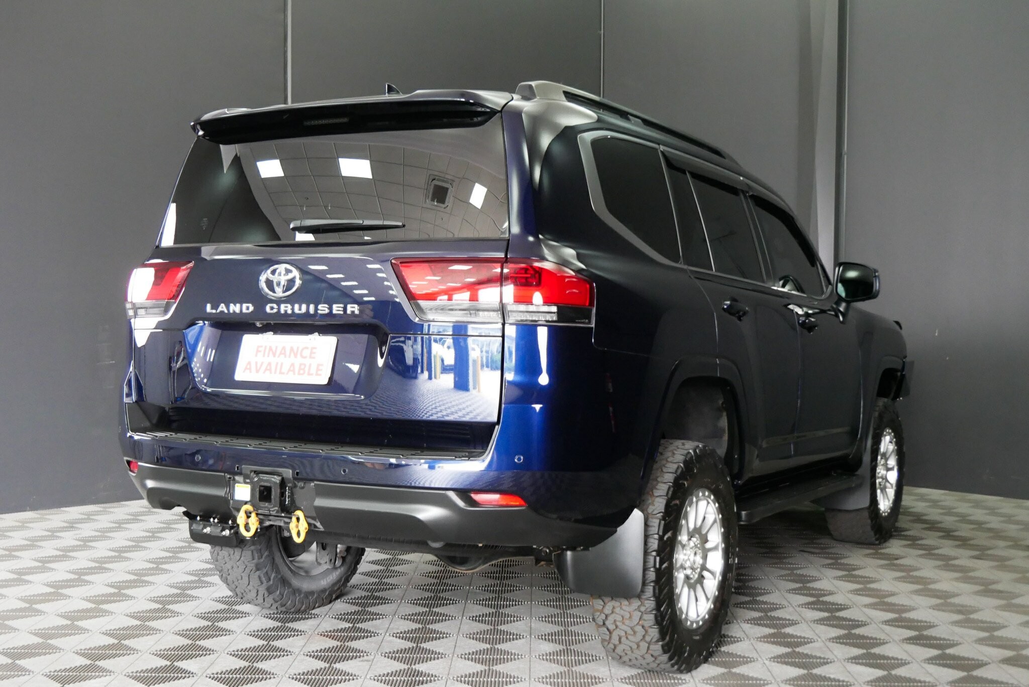 Toyota Landcruiser image 4