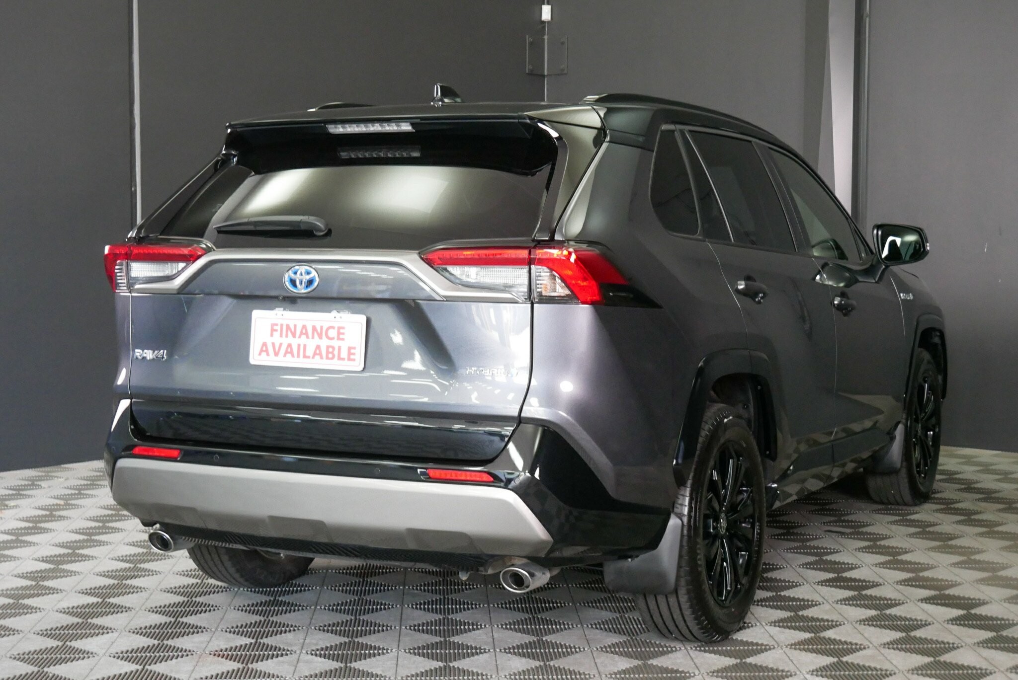 Toyota Rav4 image 4