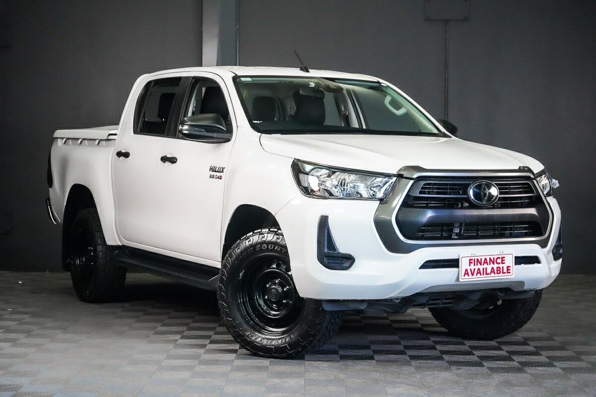 Toyota Hilux image 1