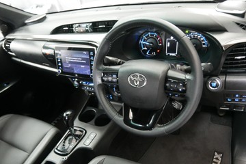 https://vehicle-cdn.autoleague.cloud/30640_U110546_10.jpg
