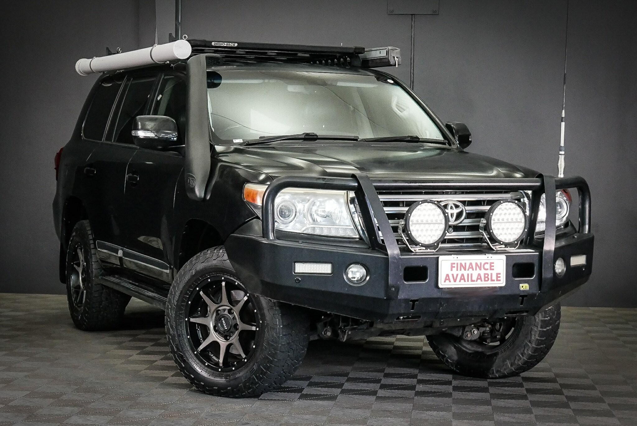 Toyota Landcruiser image 1