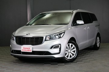 https://vehicle-cdn.autoleague.cloud/30640_U110560_3.jpg