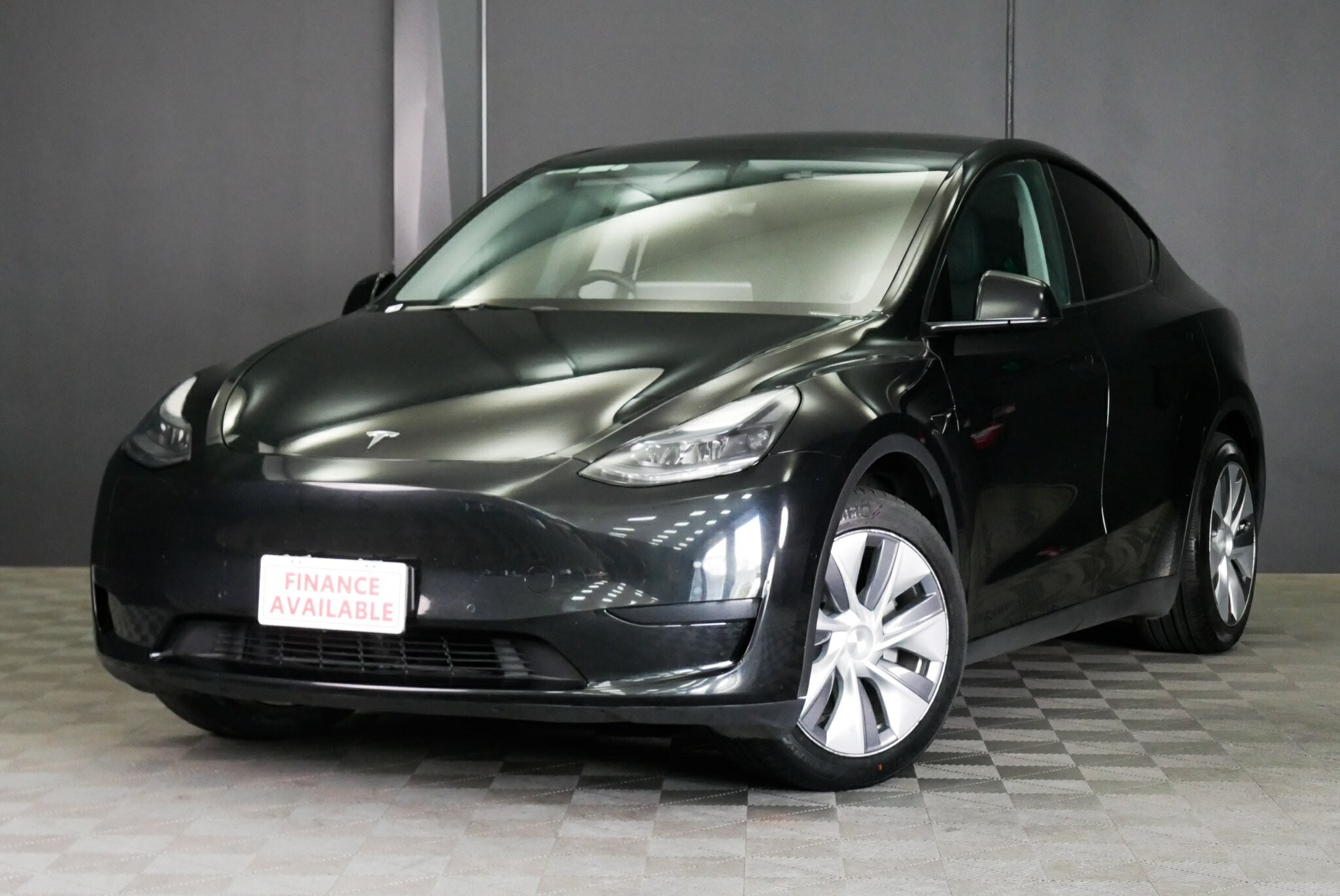 Tesla Model Y image 3