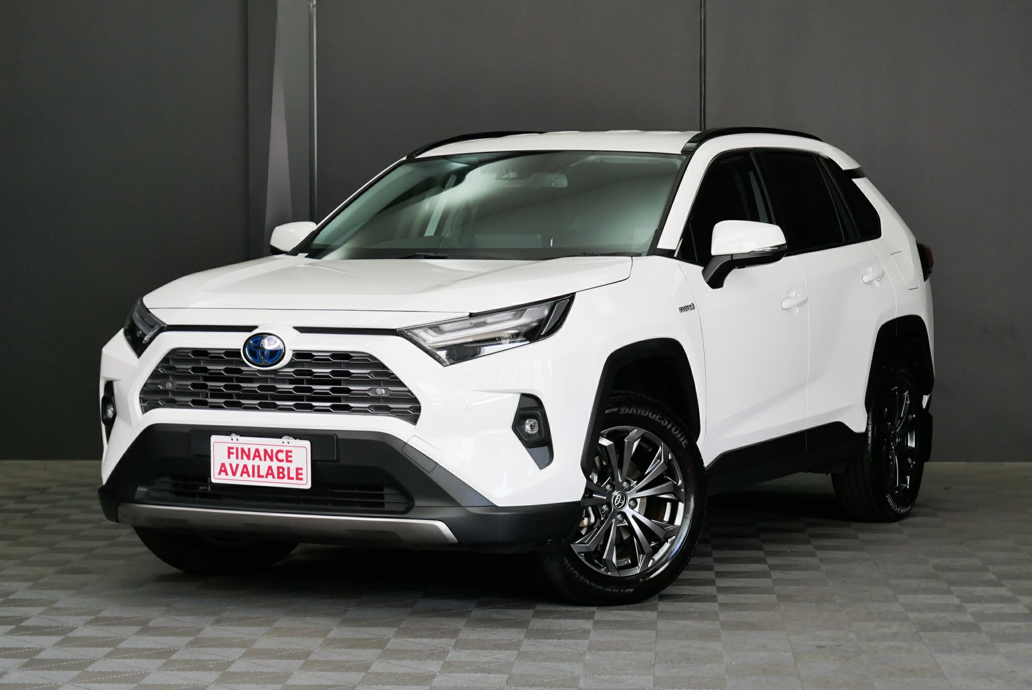 Toyota Rav4 image 3
