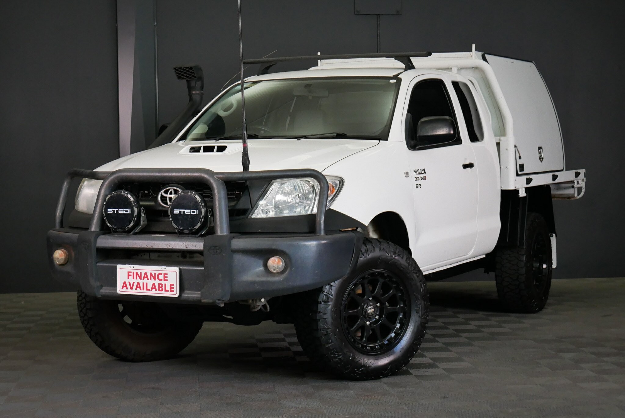 Toyota Hilux image 3