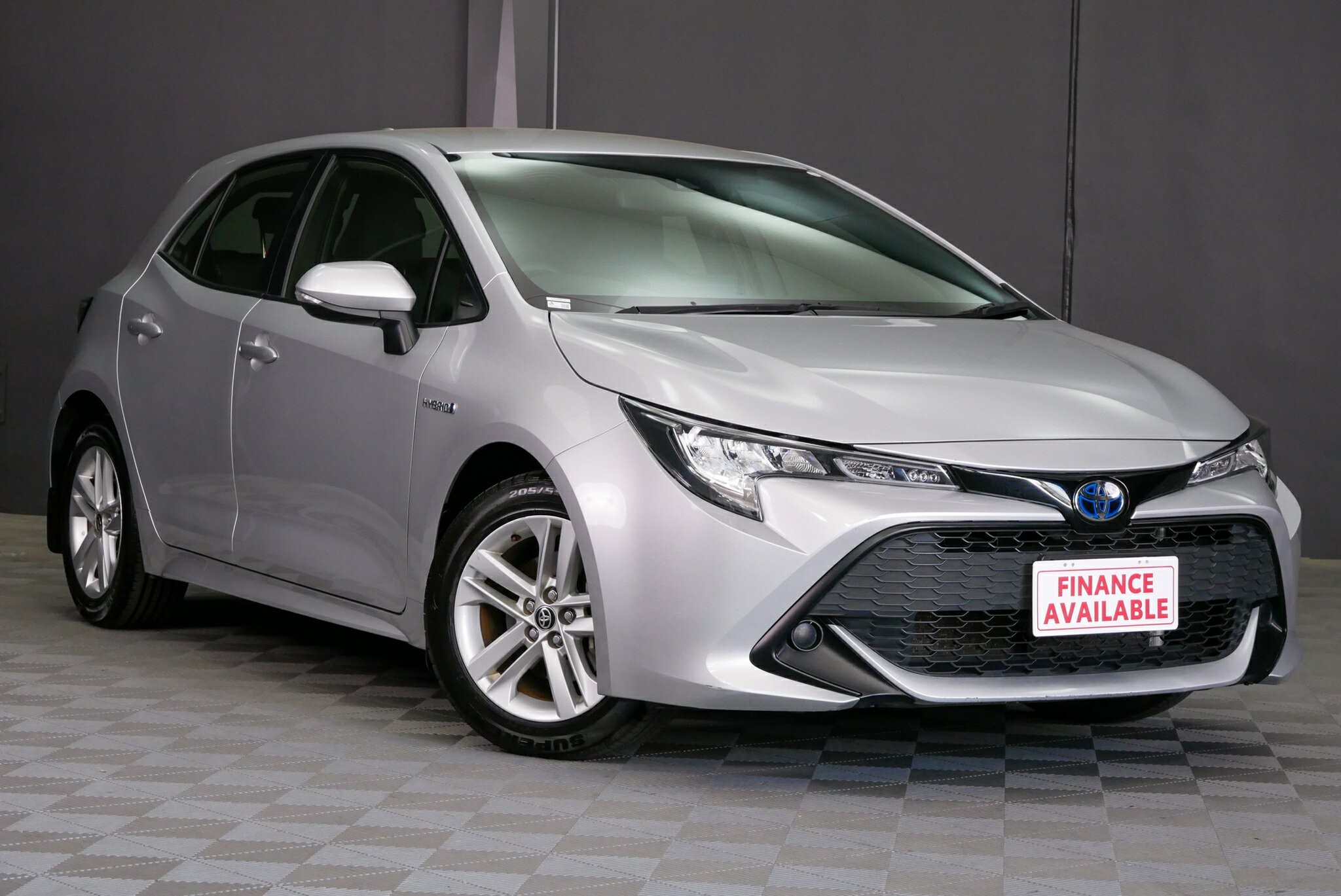 Toyota Corolla image 1