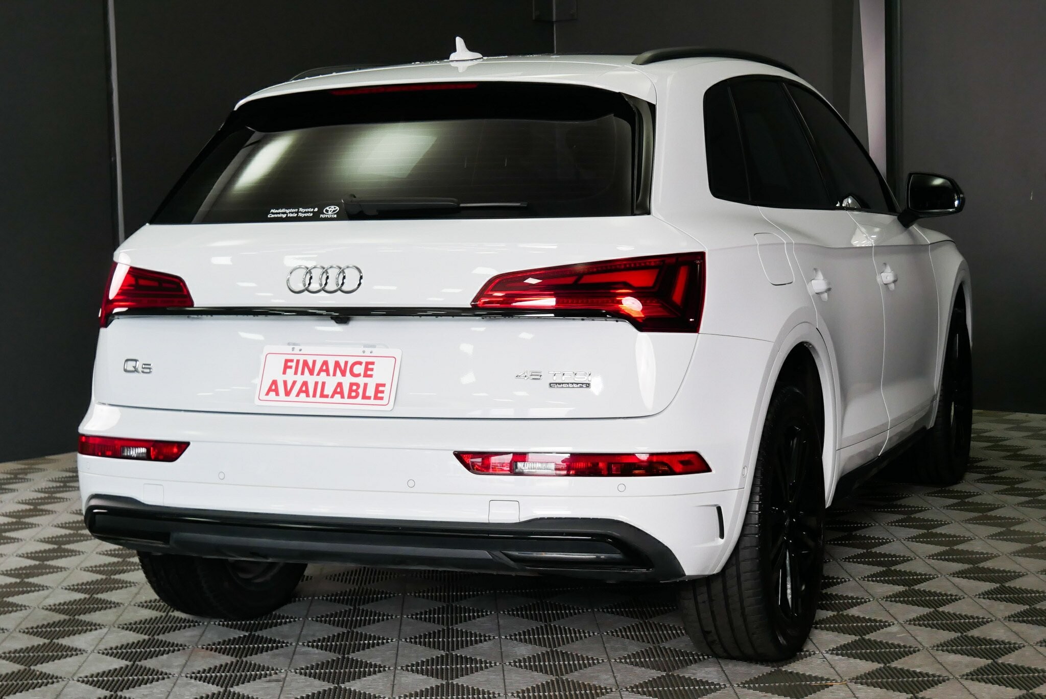 Audi Q5 image 4