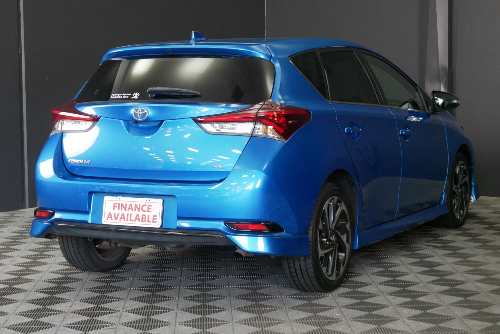 Toyota Corolla image 4