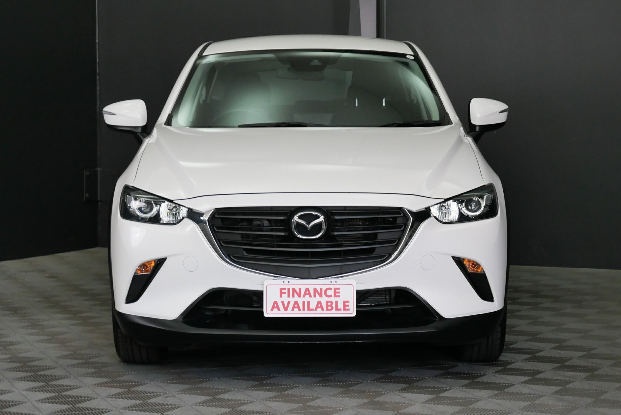 Mazda Cx-3 image 2