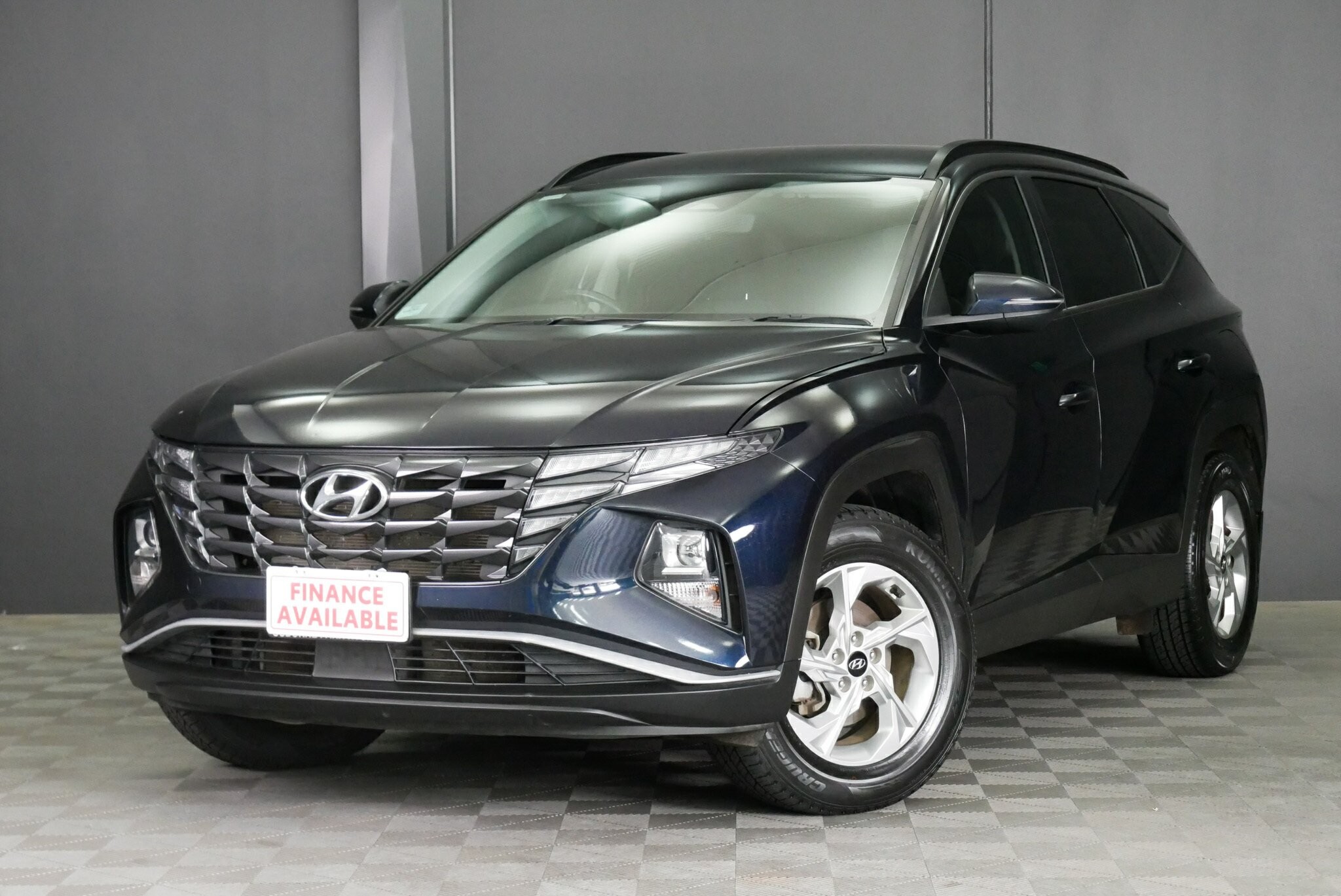 Hyundai Tucson image 3