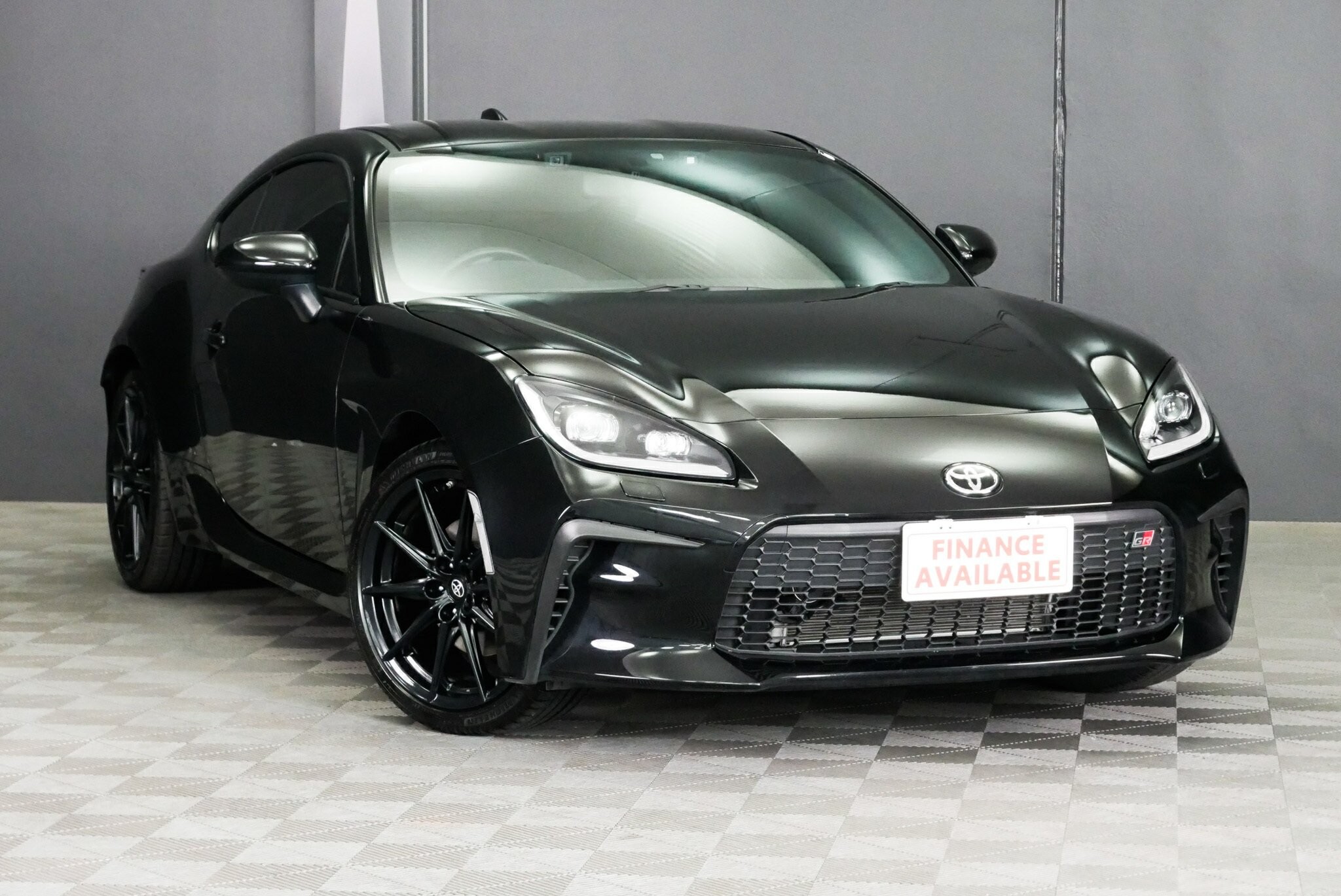 Toyota Gr86 image 1