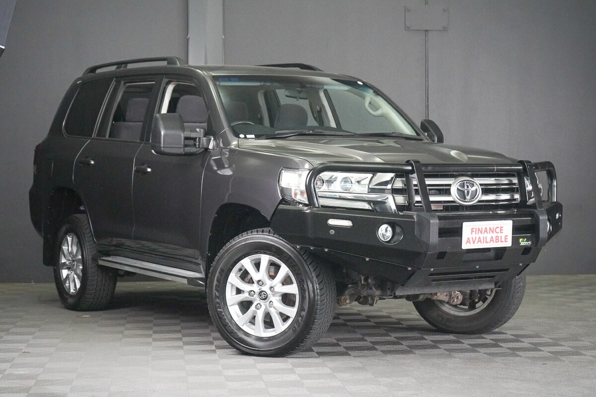 Toyota Landcruiser image 1