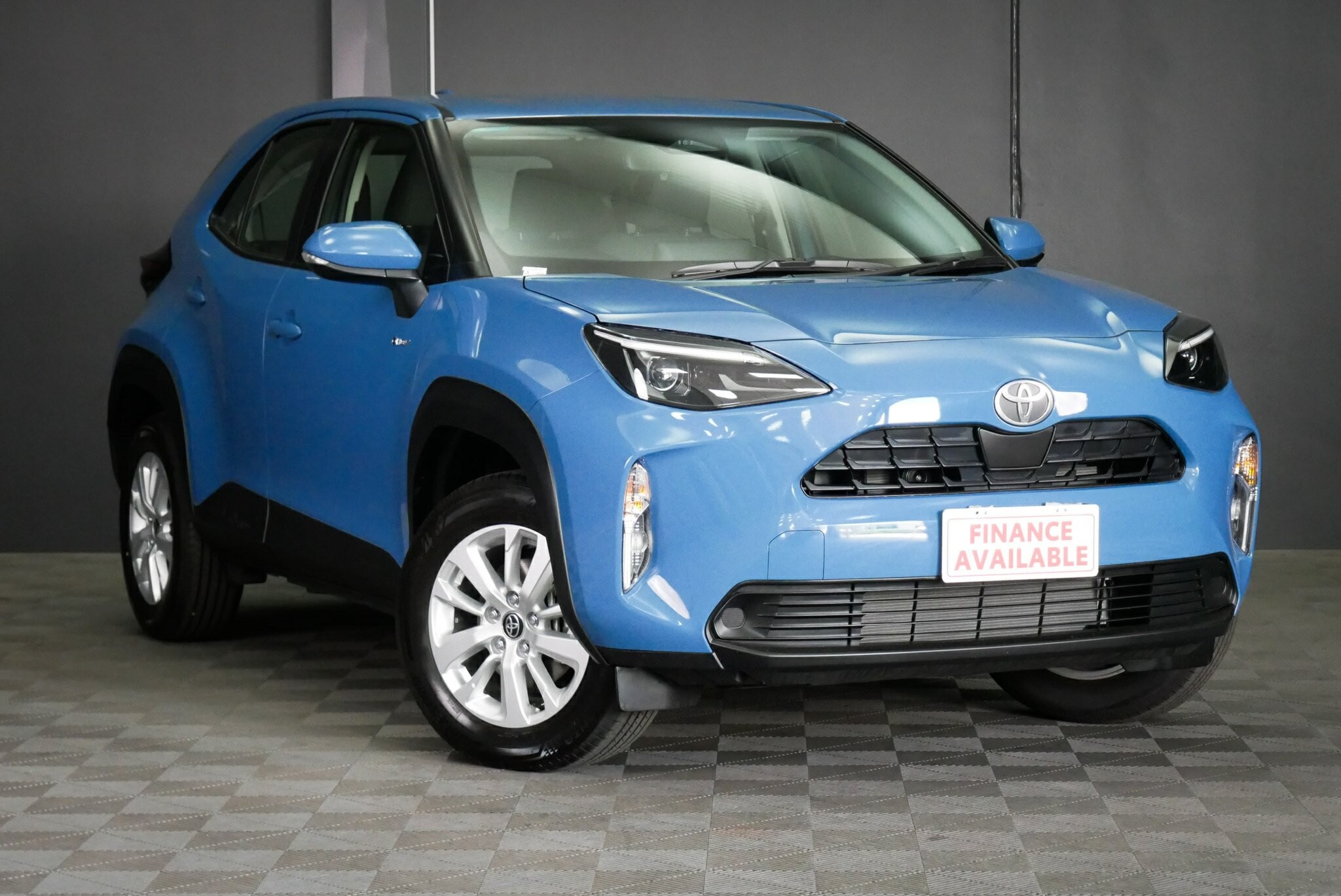 Toyota Yaris Cross image 1