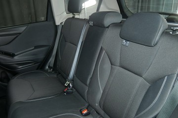 https://vehicle-cdn.autoleague.cloud/30640_U110738_22.jpg