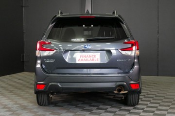 https://vehicle-cdn.autoleague.cloud/30640_U110738_5.jpg