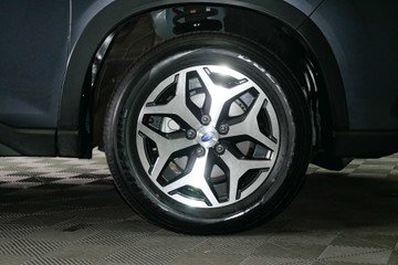 https://vehicle-cdn.autoleague.cloud/30640_U110738_8.jpg