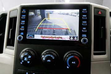 https://vehicle-cdn.autoleague.cloud/30640_U110745_9.jpg