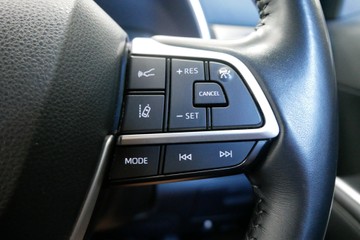https://vehicle-cdn.autoleague.cloud/30640_U110756_15.jpg