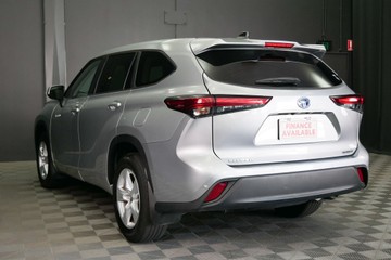 https://vehicle-cdn.autoleague.cloud/30640_U110756_5.jpg